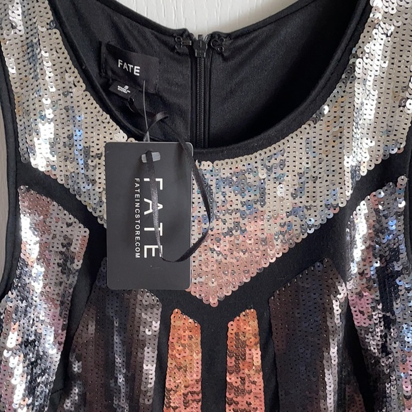FATE Elegant Sequined Shift Dress. New With Tags. Size Small - Picture 4 of 11